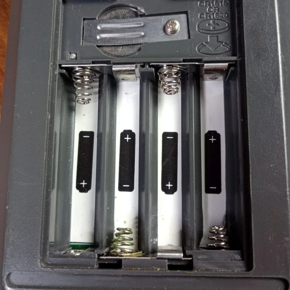 Texas Instruments TI-82 Graphing Calculator With Cover‎ Tested and Working